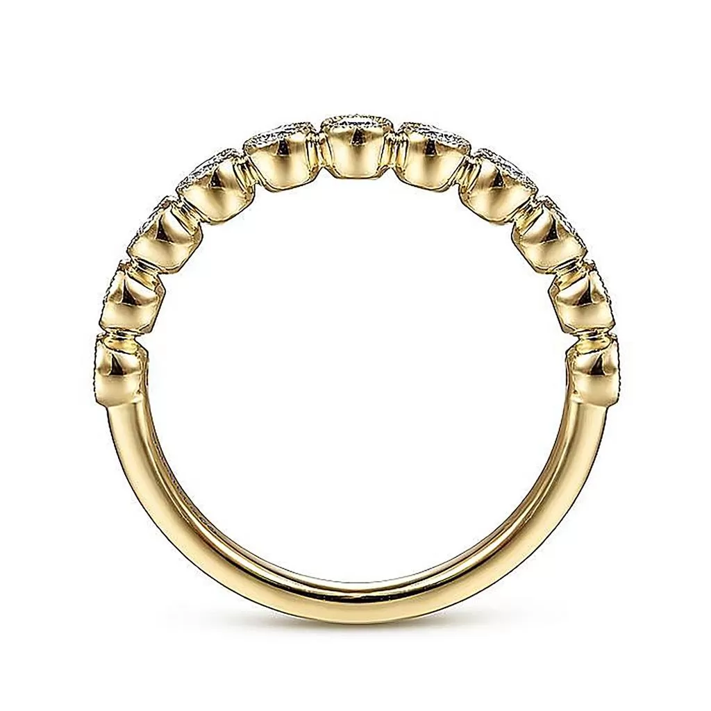 0.37ctw Round Diamond Band - Yellow Gold