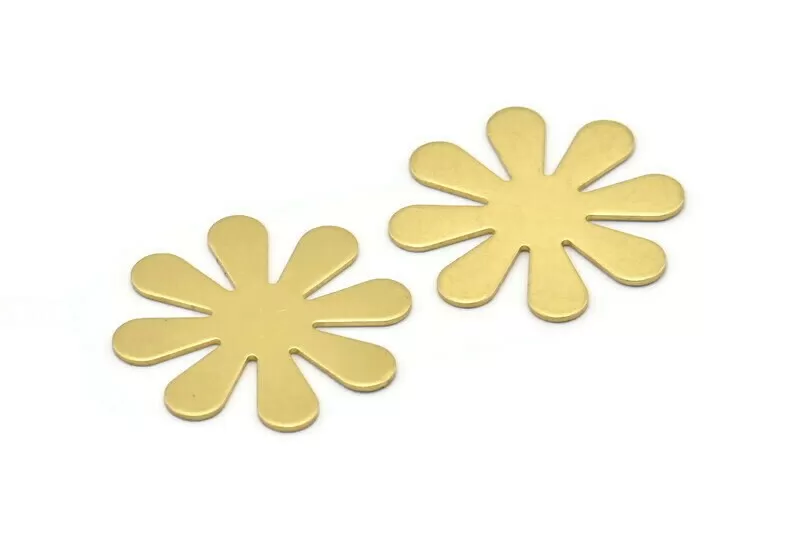 10 Raw Brass Flower Stamping Blanks (28x0.80mm) D0408--N0680