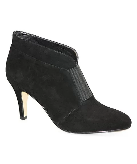 ADRIENNE VITTADINI Women's  •Trippn•   Suede  Stilleto Heel Bootie