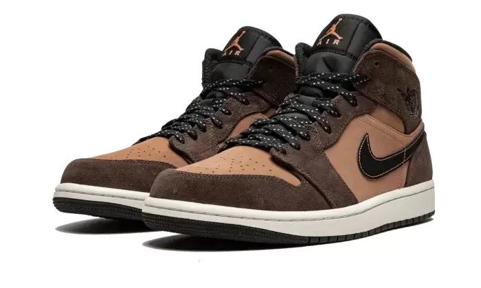 Air Jordan 1 Mid Earthy Brown