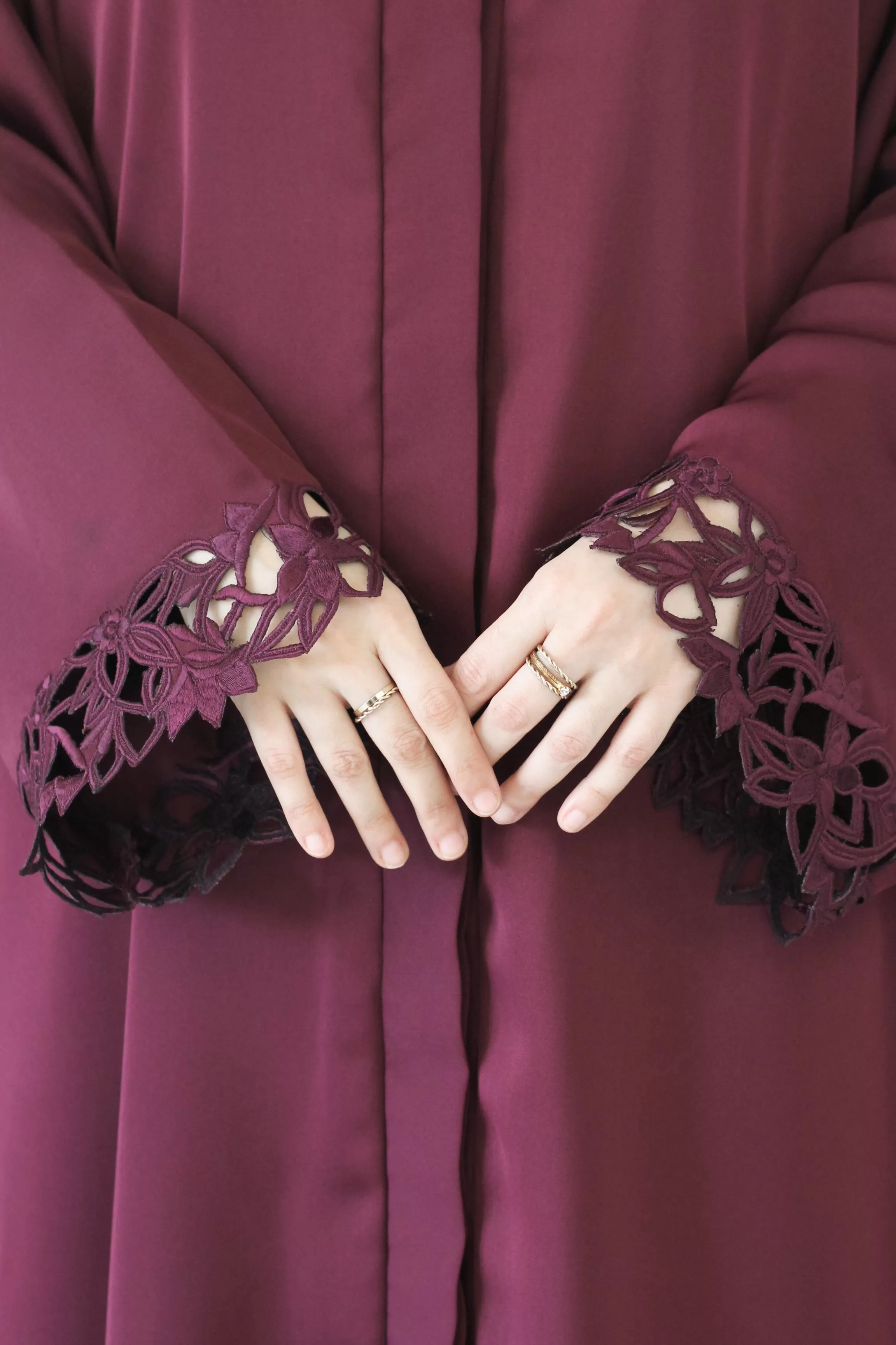 Anaya Abaya