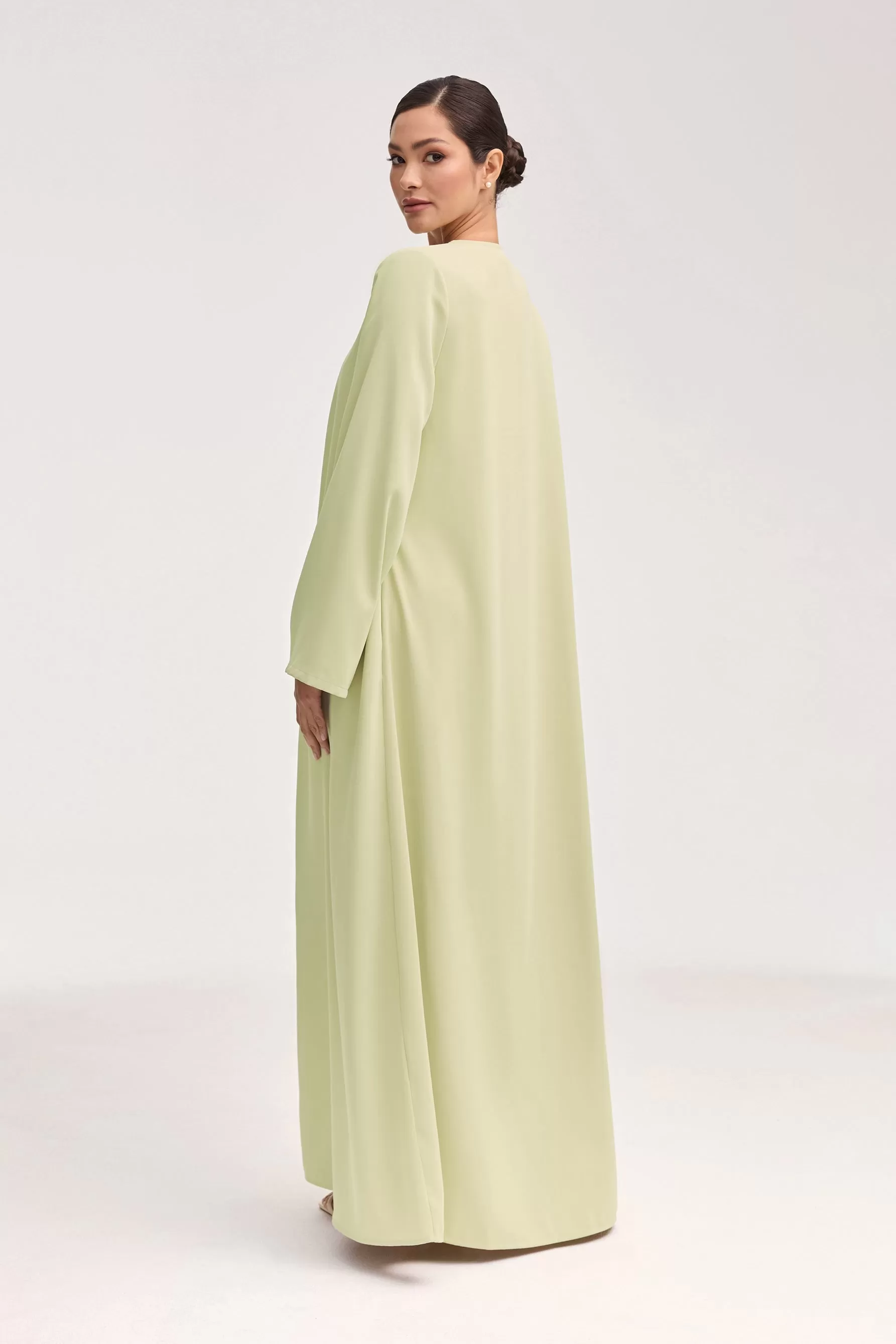 Asalah Wrap Waist Maxi Dress & Abaya Set - Pistachio