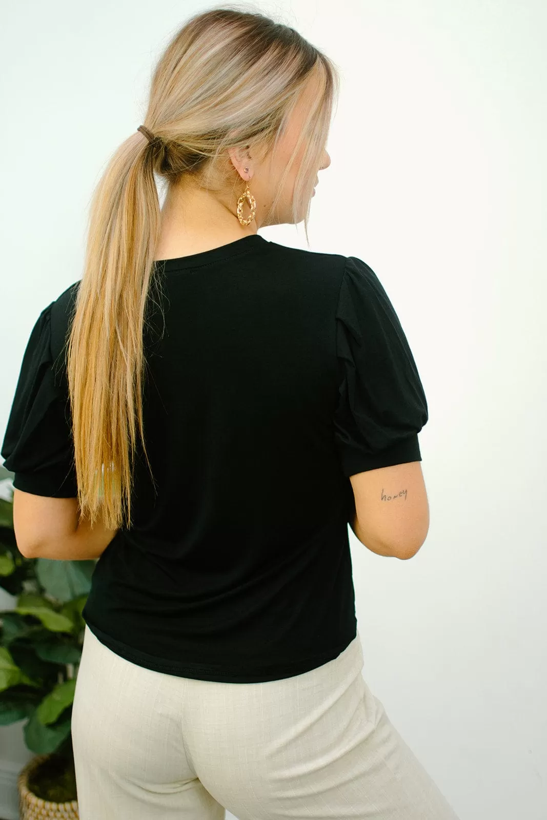 Black Puff Sleeve Tee