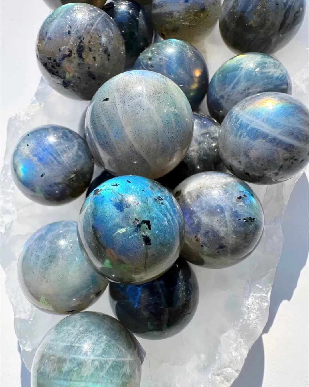 Labradorite Mini Spheres AAA