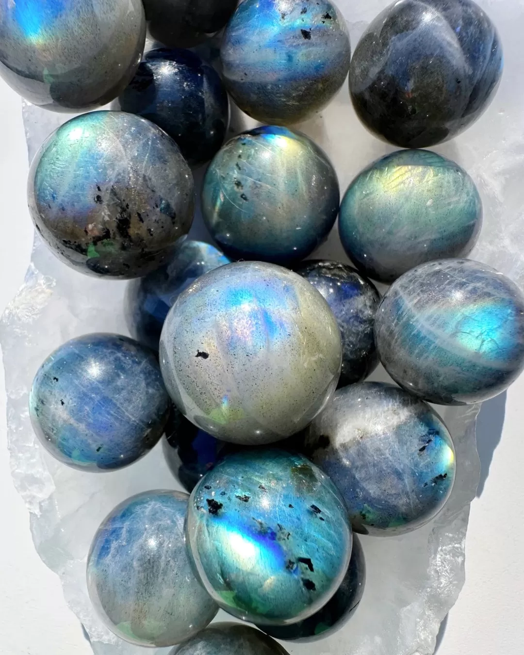 Labradorite Mini Spheres AAA