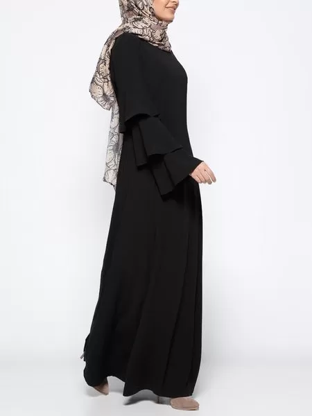 (M-7XL) Kierslyn Tier Basic Plus Size Abaya Hijab Muslim Long Sleeve  Dress (2 Colours)