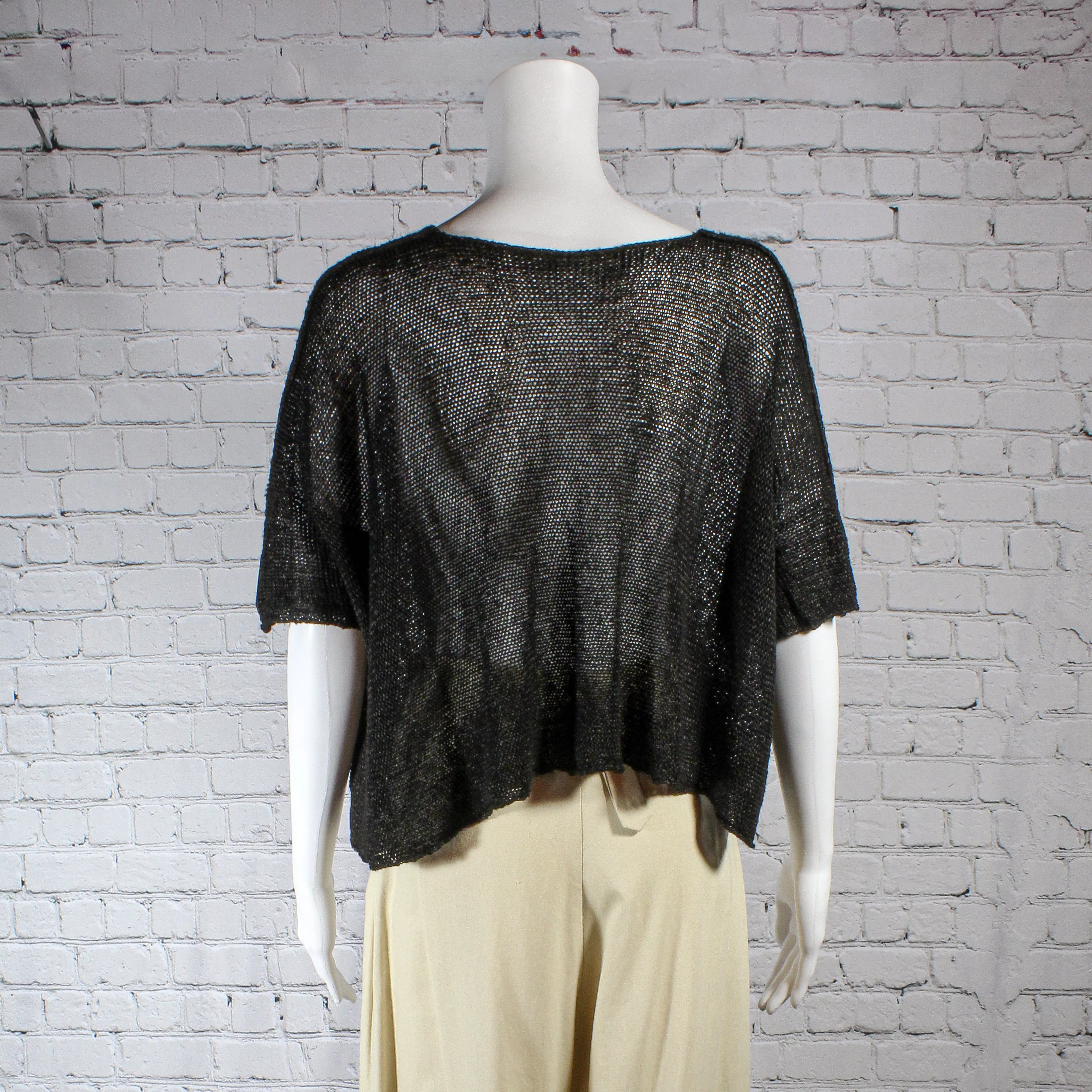 NEW! Willie Top in Cream or Black Raffia by Paper Temples