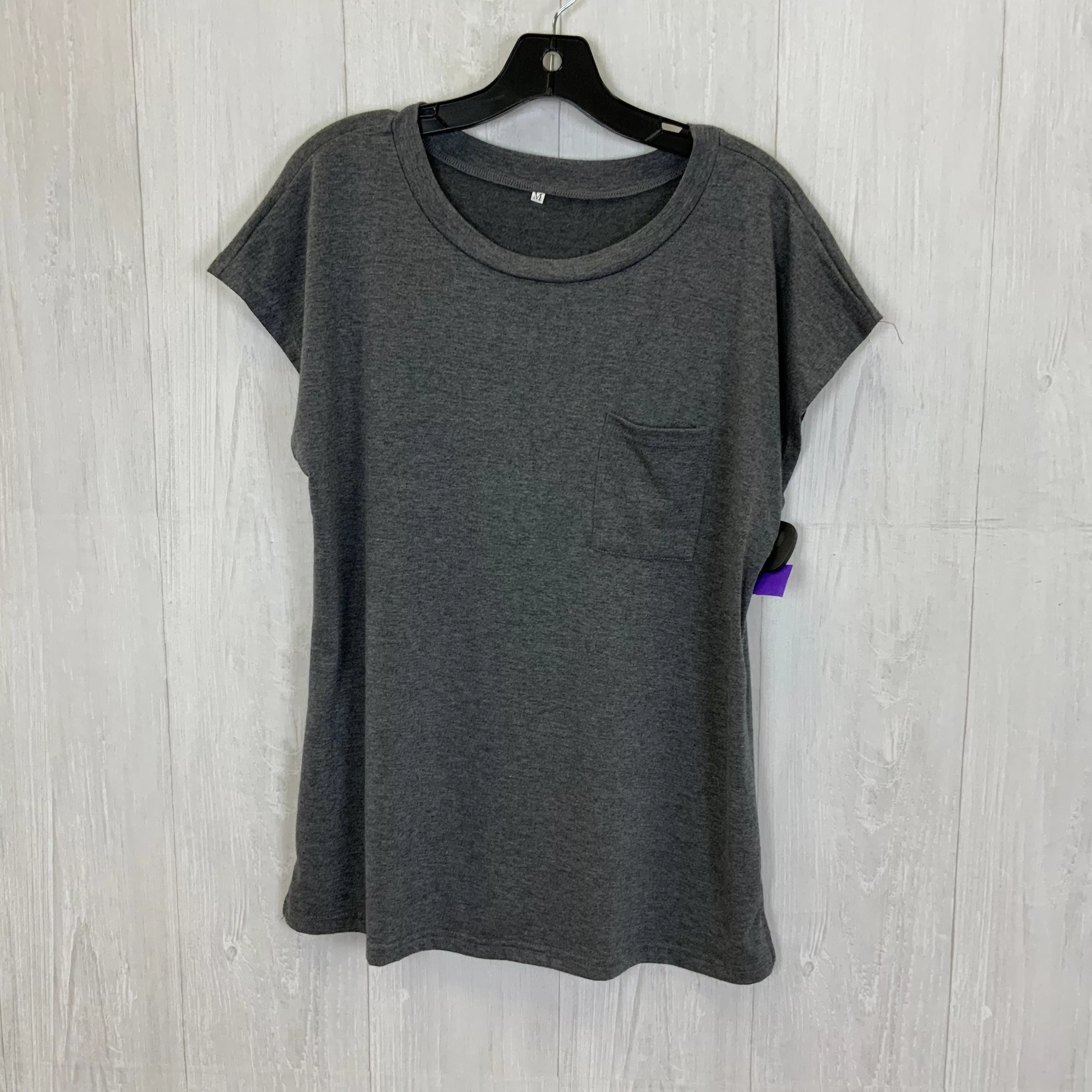 Top Short Sleeve Basic By Clothes Mentor  Size: M