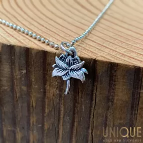 Vintage Sterling Silver Flower Charm Necklace