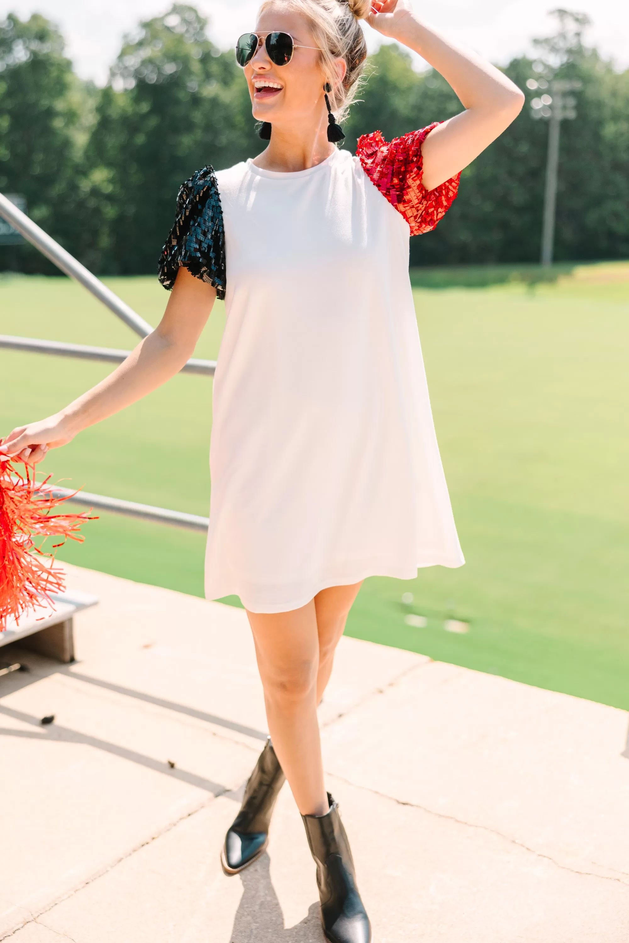 Walk On Red Sequin Puff Sleeve Dress