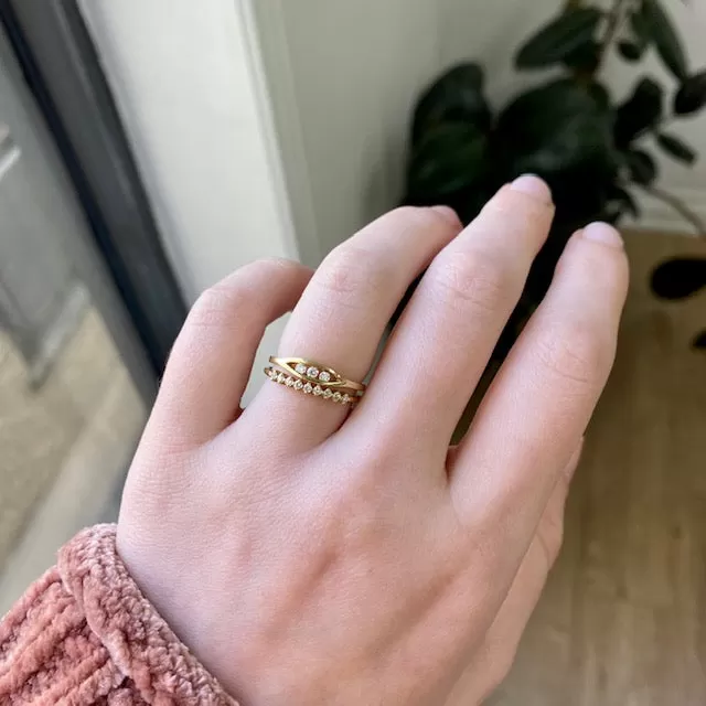 White Diamond Float Ring