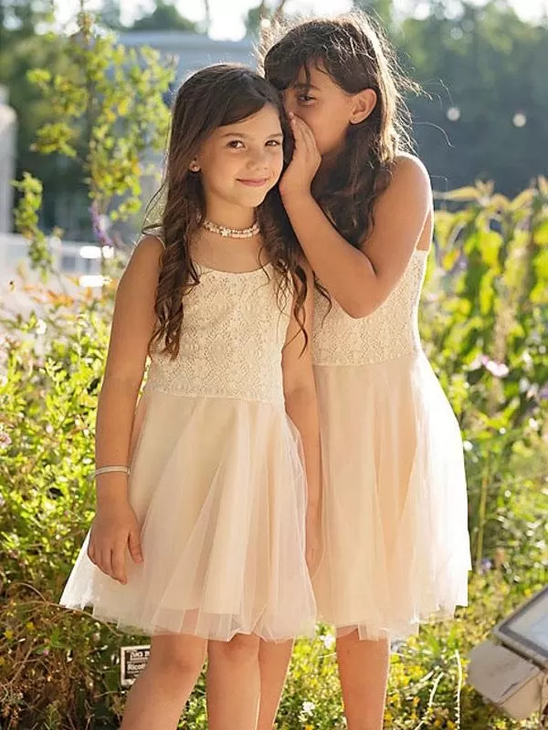 White Short A-Line Flower Girl Dresses Tulle Sleeveless  Bows Kids Party Dresses