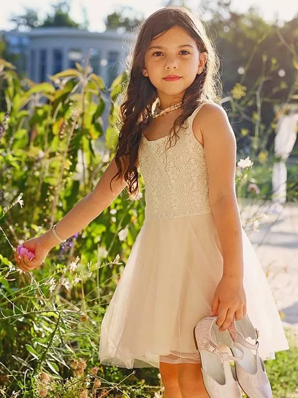 White Short A-Line Flower Girl Dresses Tulle Sleeveless  Bows Kids Party Dresses